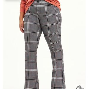 Luxe Ponte Plaid Grey Pants size 20